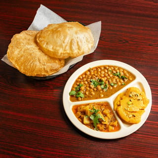 Halwa Puri Plate